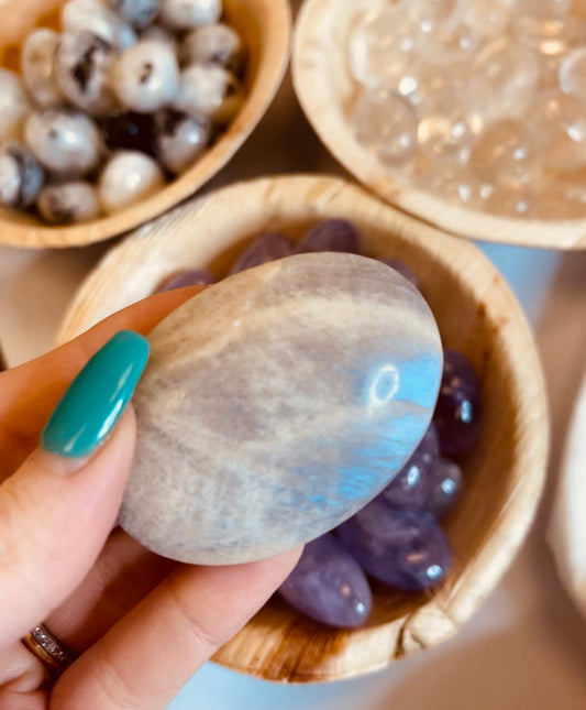 Moonstone Palm Stones